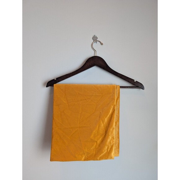 Pillow Sham Gold Crushed Velvet Decorative Pillow Sham Zip Closure 23''x23'' - Picture 2 of 16